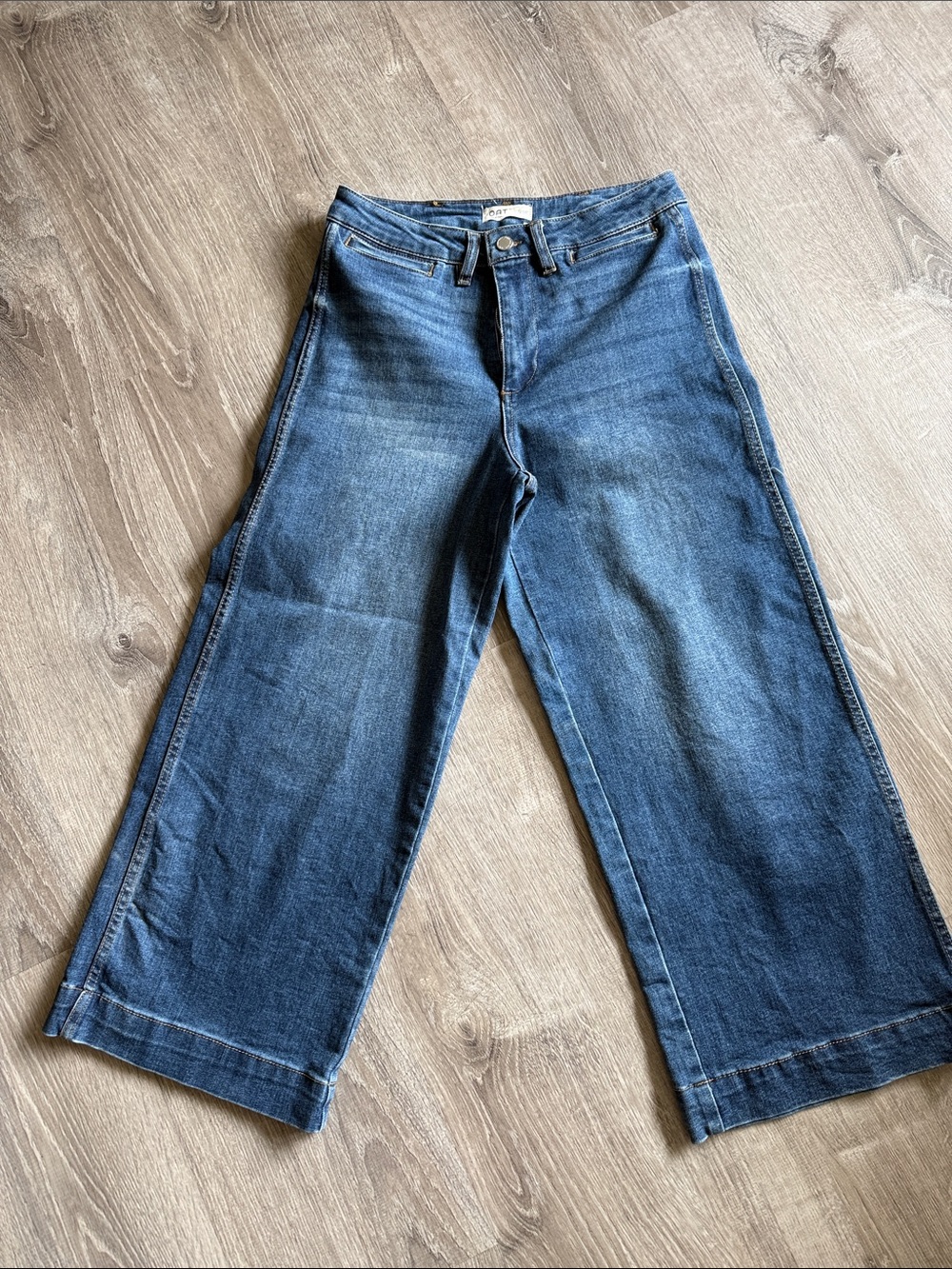 Oat New York Wide-Leg Jeans in Dark Blue Denim